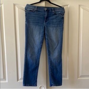 DKNY Classic Blue Women's Jeans. Size 10